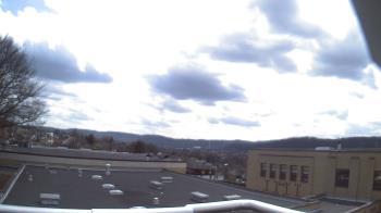 Weather camera view of Roy A Hunt Elementary School.