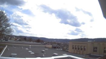 Weather camera view of Roy A Hunt Elementary School.