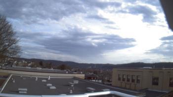 Weather camera view of Roy A Hunt Elementary School.