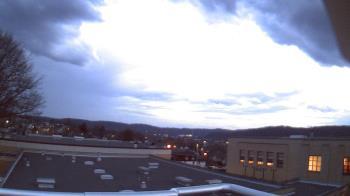 Weather camera view of Roy A Hunt Elementary School.