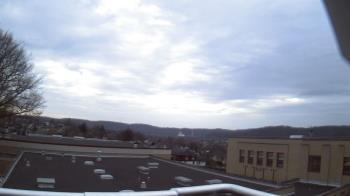 Weather camera view of Roy A Hunt Elementary School.