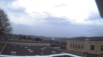 Weather camera view of Roy A Hunt Elementary School.