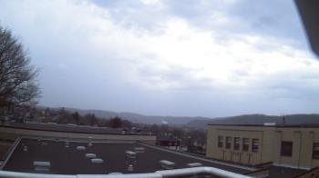 Weather camera view of Roy A Hunt Elementary School.