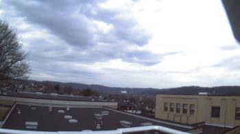 Weather camera view of Roy A Hunt Elementary School.