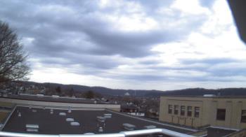 Weather camera view of Roy A Hunt Elementary School.