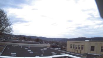 Weather camera view of Roy A Hunt Elementary School.