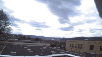 Weather camera view of Roy A Hunt Elementary School.