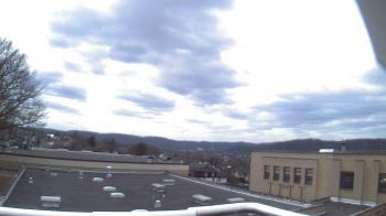 Weather camera view of Roy A Hunt Elementary School.