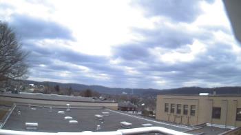 Weather camera view of Roy A Hunt Elementary School.