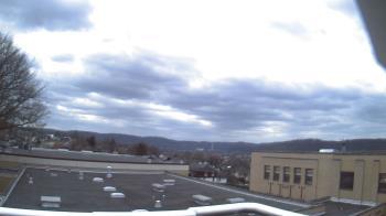 Weather camera view of Roy A Hunt Elementary School.