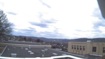 Weather camera view of Roy A Hunt Elementary School.