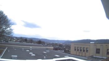 Weather camera view of Roy A Hunt Elementary School.