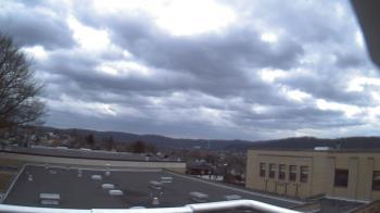 Weather camera view of Roy A Hunt Elementary School.