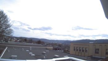 Weather camera view of Roy A Hunt Elementary School.