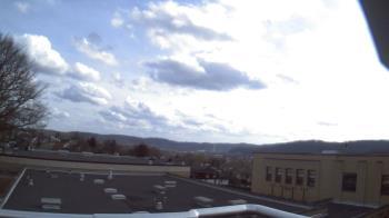 Weather camera view of Roy A Hunt Elementary School.