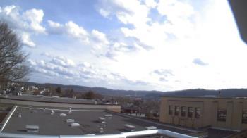 Weather camera view of Roy A Hunt Elementary School.