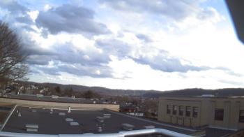 Weather camera view of Roy A Hunt Elementary School.