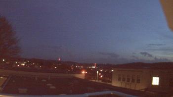 Weather camera view of Roy A Hunt Elementary School.