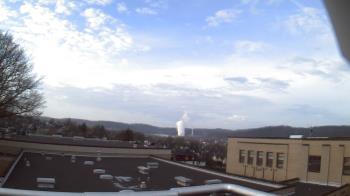 Weather camera view of Roy A Hunt Elementary School.