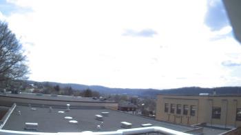 Weather camera view of Roy A Hunt Elementary School.