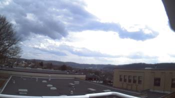 Weather camera view of Roy A Hunt Elementary School.
