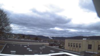 Weather camera view of Roy A Hunt Elementary School.