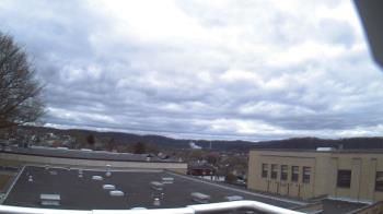 Weather camera view of Roy A Hunt Elementary School.