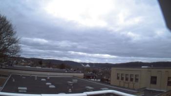 Weather camera view of Roy A Hunt Elementary School.