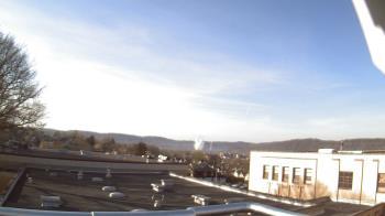 Weather camera view of Roy A Hunt Elementary School.