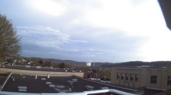 Weather camera view of Roy A Hunt Elementary School.