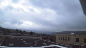 Weather camera view of Roy A Hunt Elementary School.