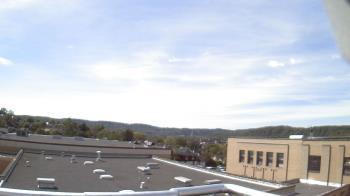Weather camera view of Roy A Hunt Elementary School.
