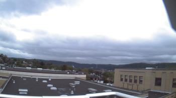 Weather camera view of Roy A Hunt Elementary School.