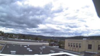 Weather camera view of Roy A Hunt Elementary School.