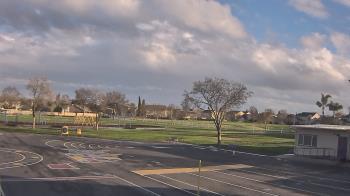 Weather camera view of Von Renner Elementary School.