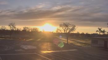 Weather camera view of Von Renner Elementary School.