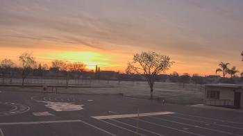 Weather camera view of Von Renner Elementary School.