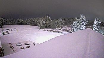 Weather camera view of St Johns Lutheran School.