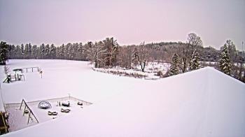 Weather camera view of St Johns Lutheran School.