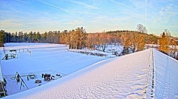 Weather camera view of St Johns Lutheran School.