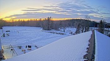 Weather camera view of St Johns Lutheran School.