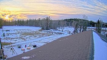 Weather camera view of St Johns Lutheran School.