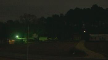 Weather camera view of Overshot NC.