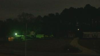 Weather camera view of Overshot NC.