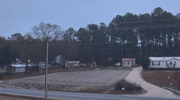 Weather camera view of Overshot NC.