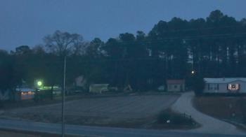 Weather camera view of Overshot NC.