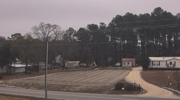 Weather camera view of Overshot NC.