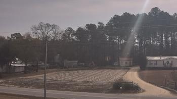 Weather camera view of Overshot NC.