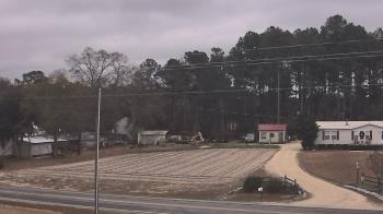 Weather camera view of Overshot NC.