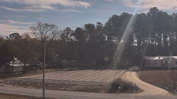 Weather camera view of Overshot NC.